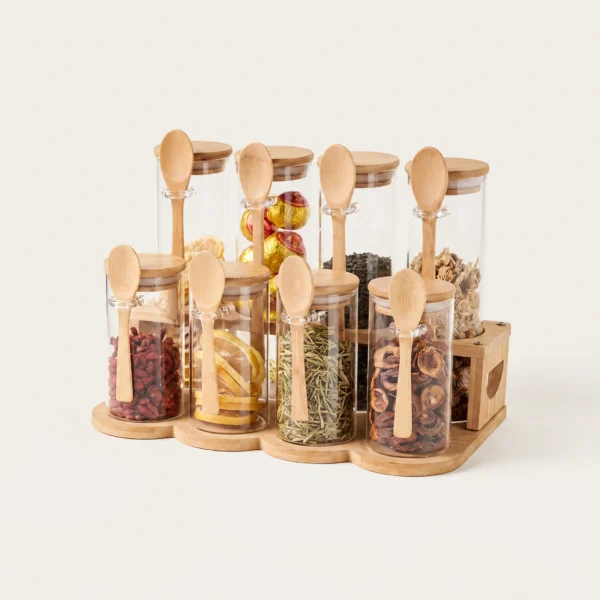 02-the-kindra-glass-seasoning-jar-set The Kindra Glass Seasoning Jar Set