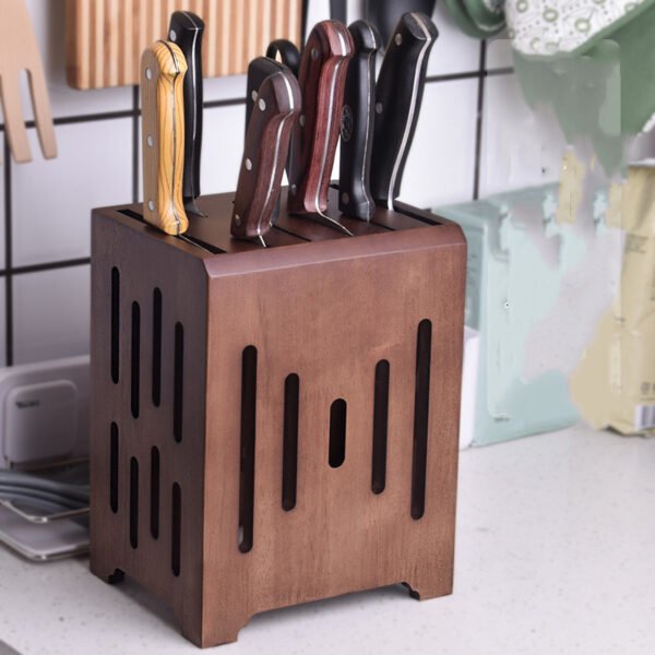 The Kindra Wooden Knife Holder